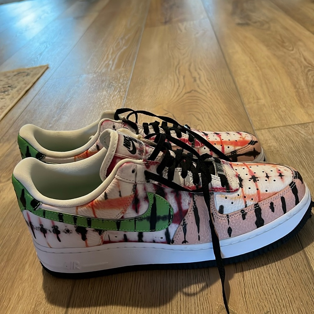 Nike Air Force 1 black tie dye size 11 women’s